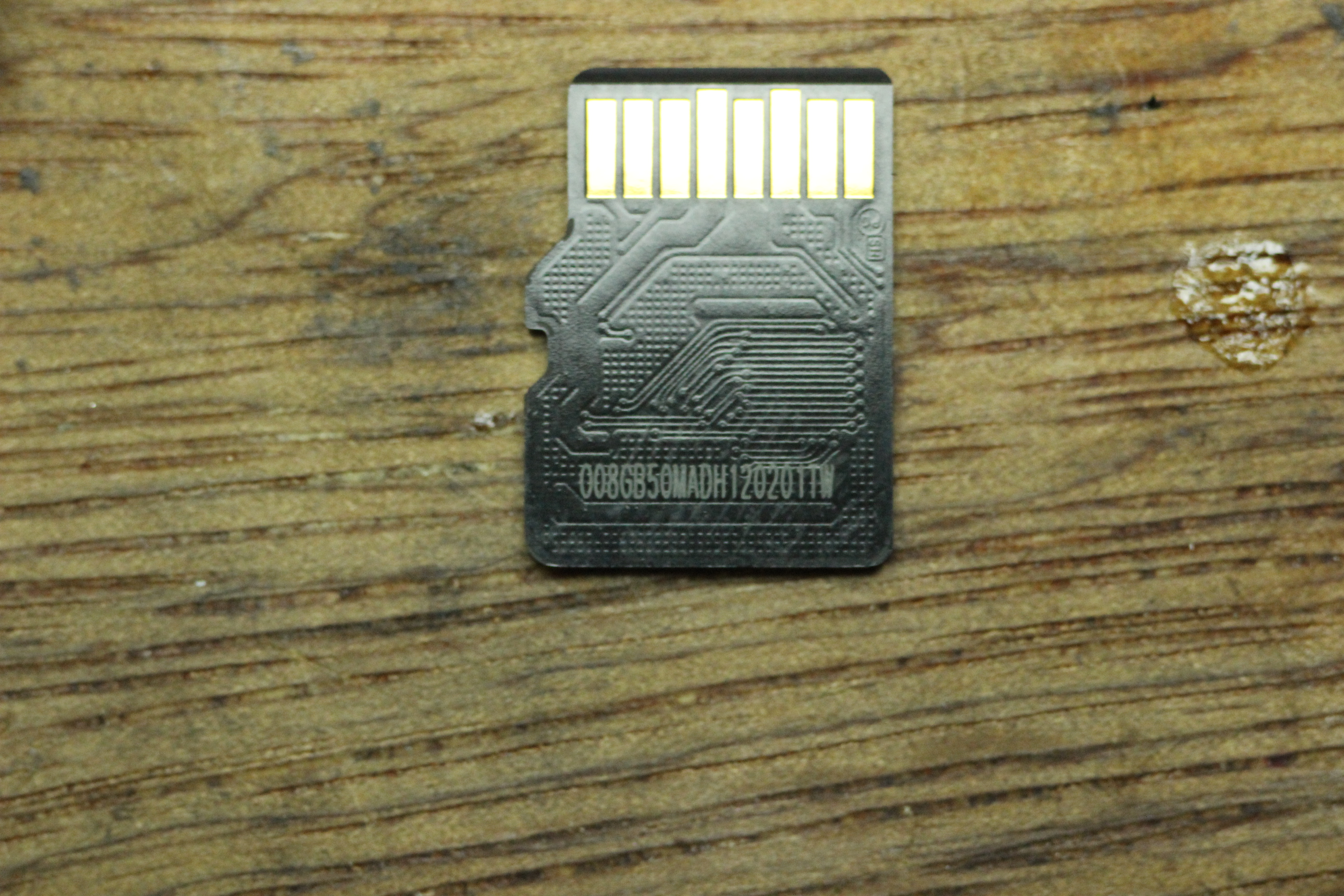 008GB50MADH120201TW microSD  data recovery