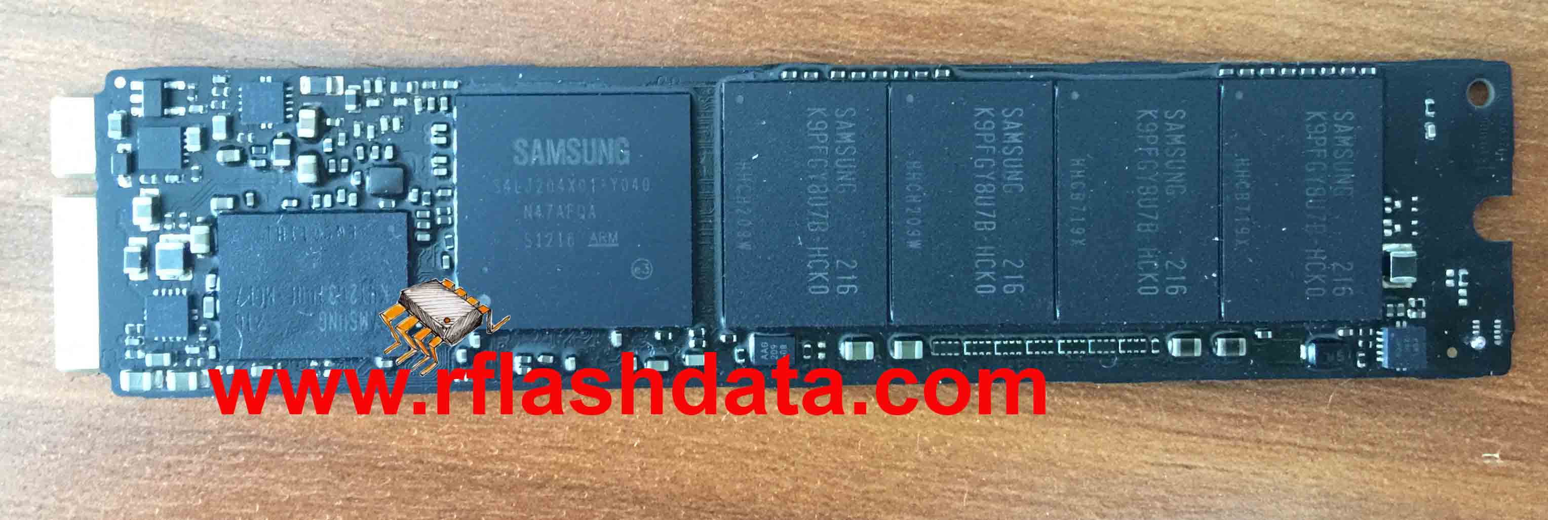 apple SSD Samsung S4LJ204X01-Y040