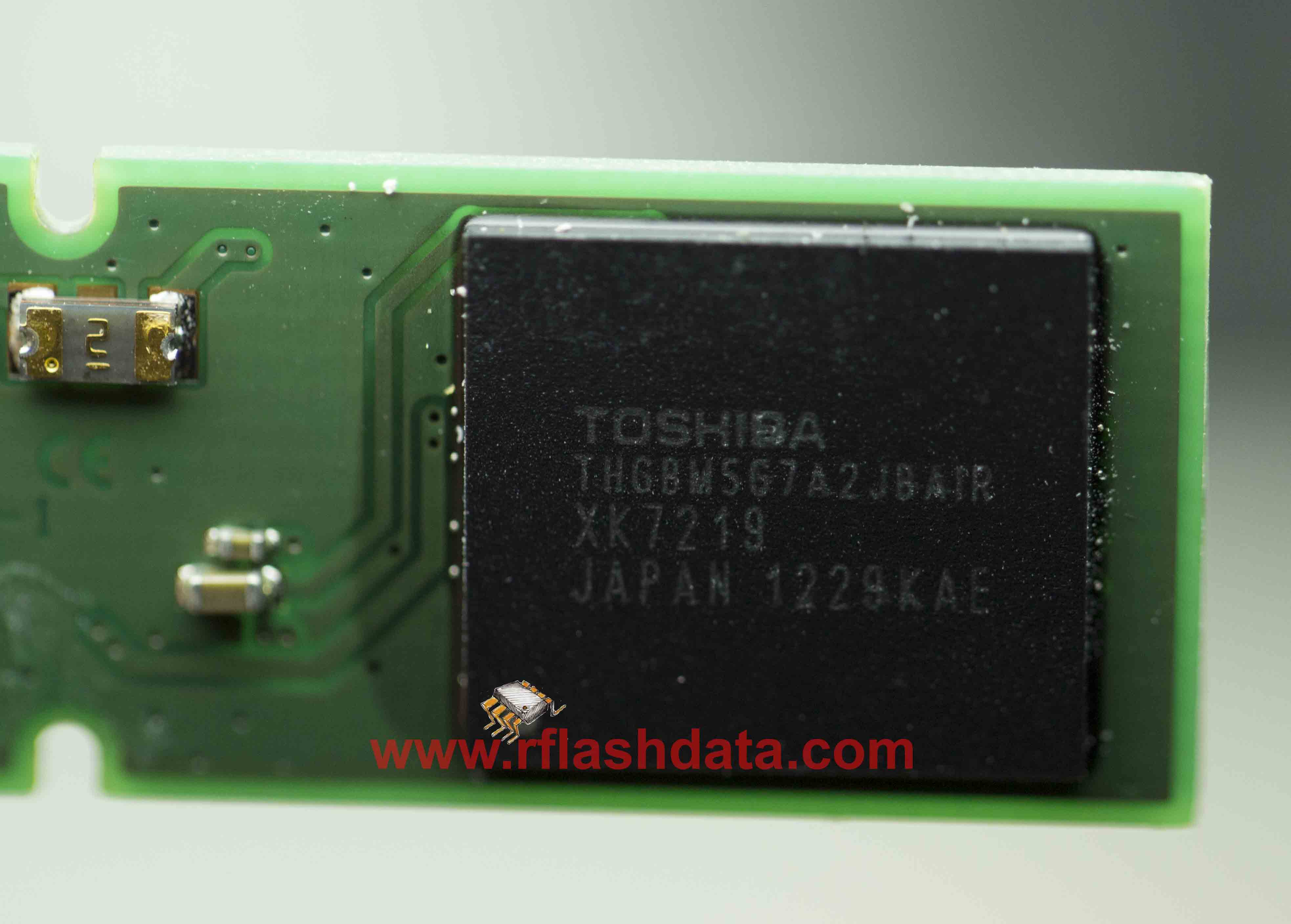 Toshiba THGBM5G7A2JBAIR