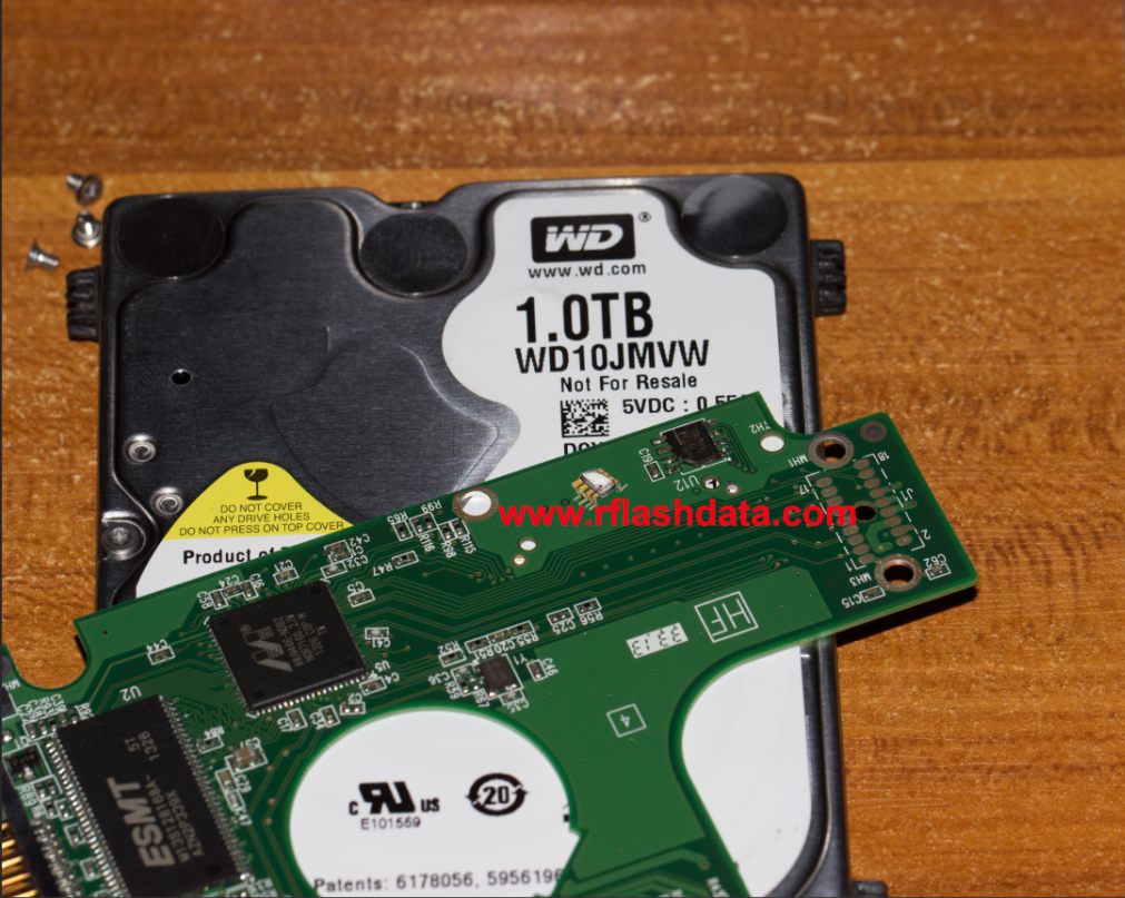 WD HDD broken ROM chip data recovery