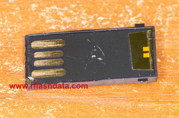 Monolith flash chip pinout