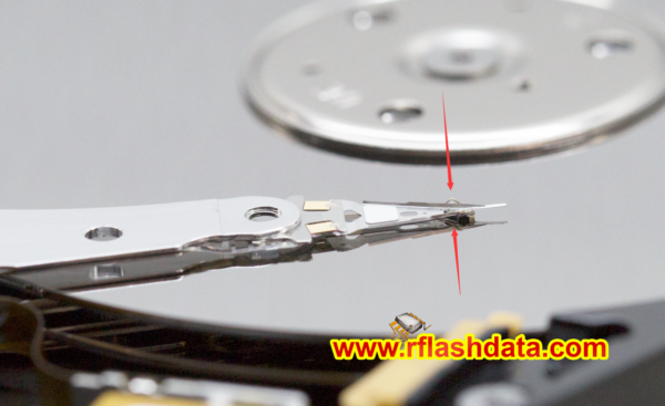 hard drive platter stuck-摔坏希捷移动硬盘数据恢复seagate backup plus portable drive 2TB